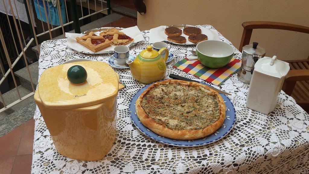 B&B Au Caruggiu Ceriale Extérieur photo