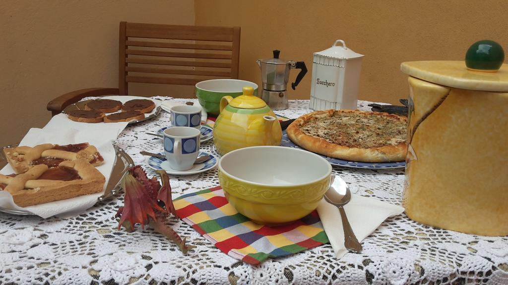B&B Au Caruggiu Ceriale Extérieur photo