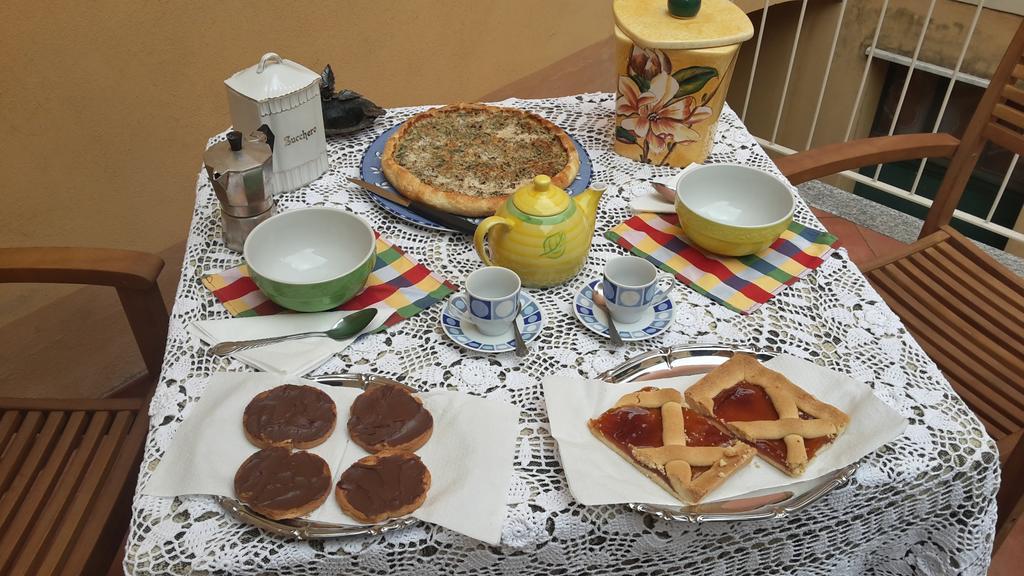 B&B Au Caruggiu Ceriale Extérieur photo
