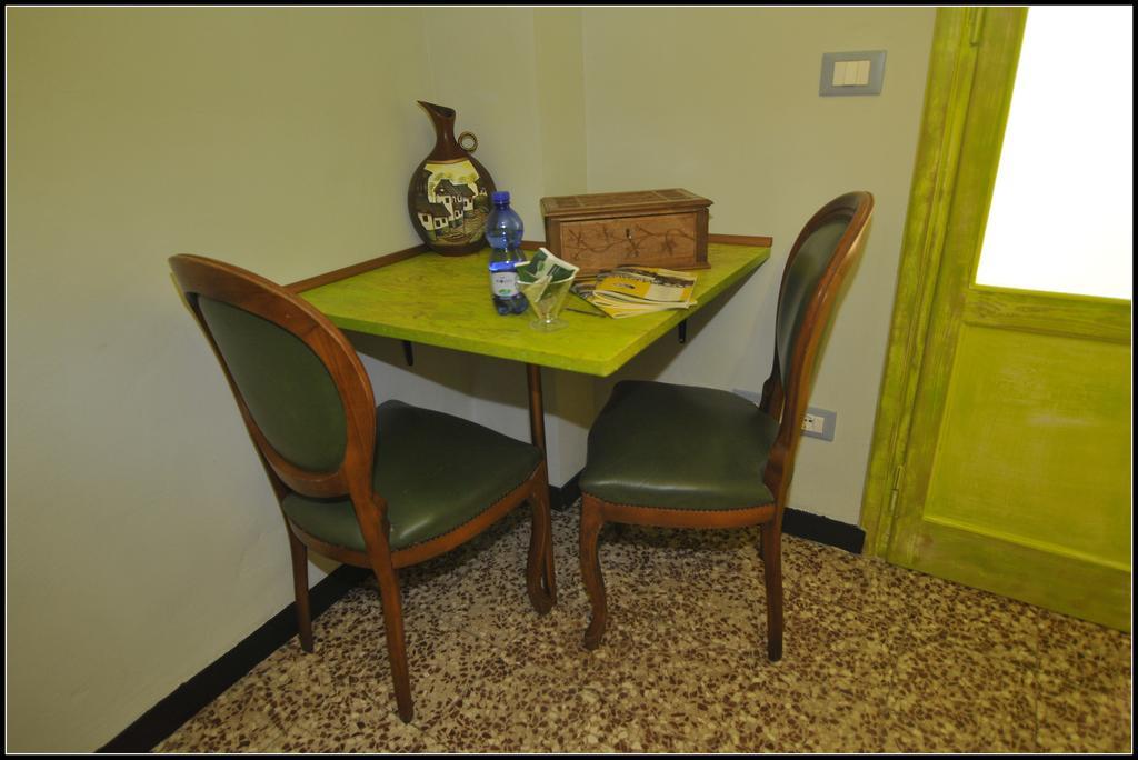 B&B Au Caruggiu Ceriale Extérieur photo
