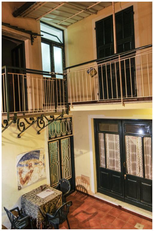 B&B Au Caruggiu Ceriale Extérieur photo