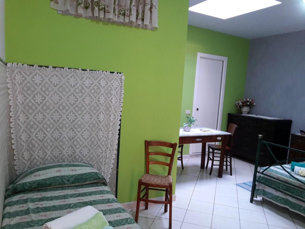B&B Au Caruggiu Ceriale Extérieur photo